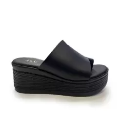 Γυναικείες Πλατφόρμες BOKASHOES J&C ΜΑΥΡΟ 1001520