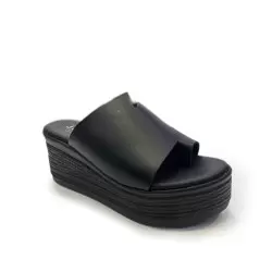 Γυναικείες Πλατφόρμες BOKASHOES J&C ΜΑΥΡΟ 1001520